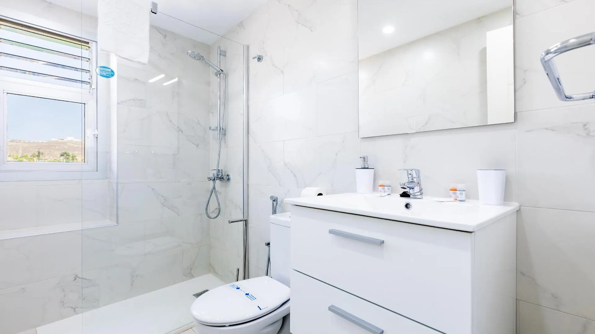 Apartamento 313 Comfortable! LasAmericas, Swimming Pool,Wi Fi Playa de las Américas