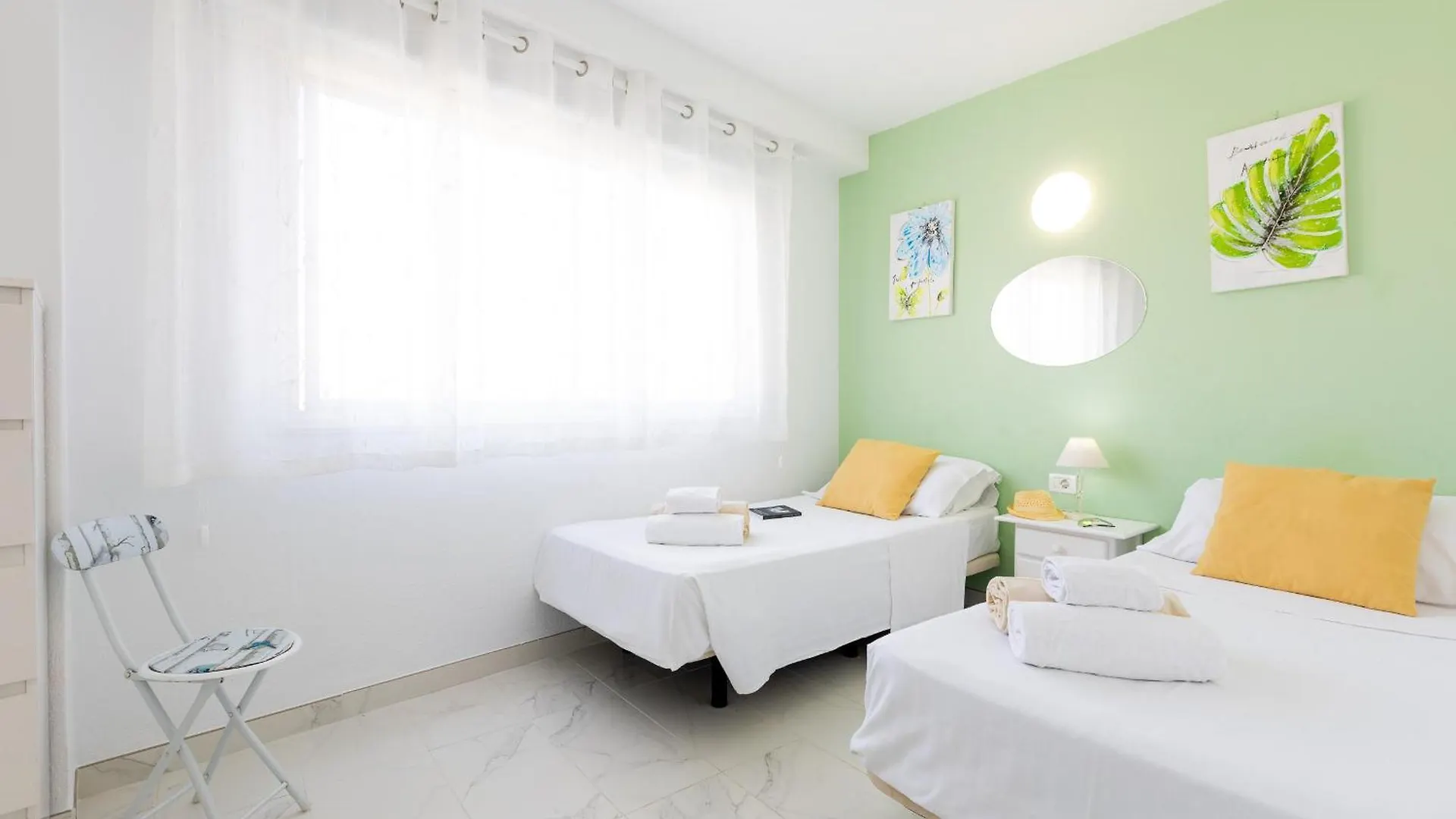 313 Comfortable! Lasamericas, Swimming Pool,Wi Fi Playa de las Americas  0*, Playa de las Americas (Tenerife) Espanha