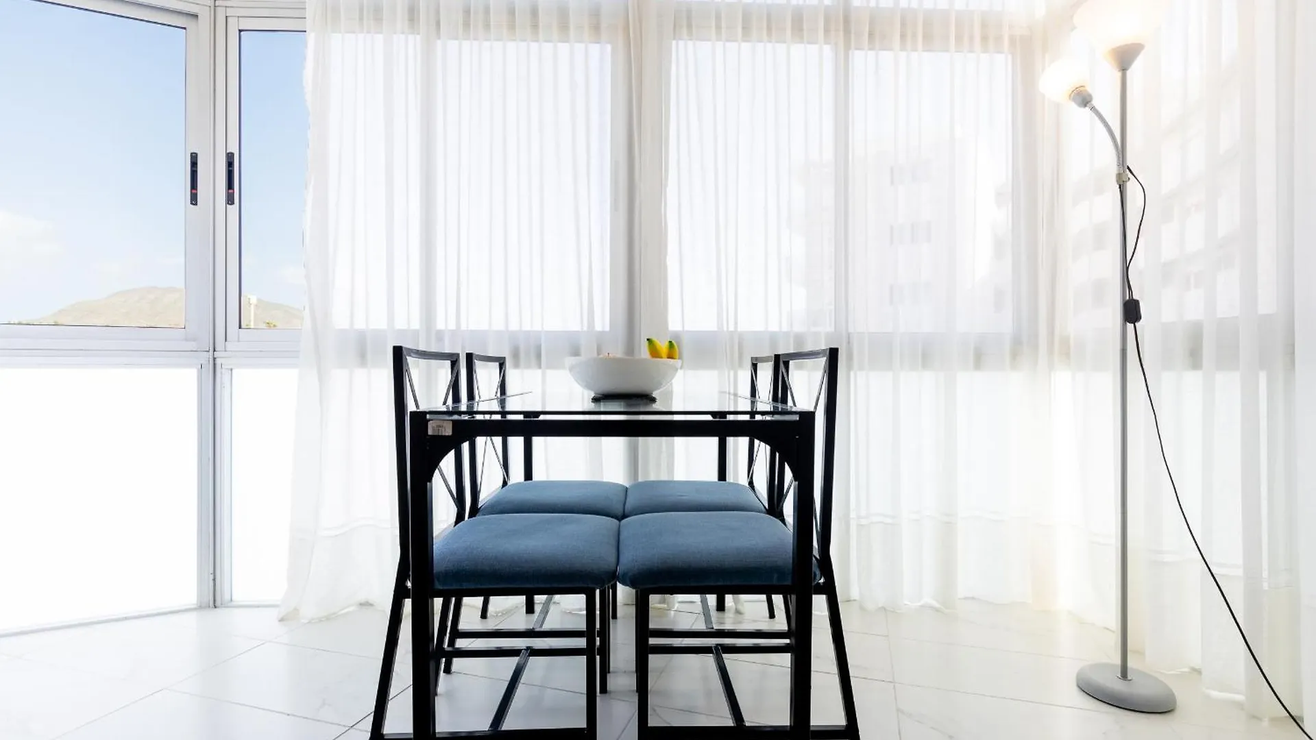 313 Comfortable! Lasamericas, Swimming Pool,Wi Fi Playa de las Americas  Apartamento Playa de las Americas (Tenerife)